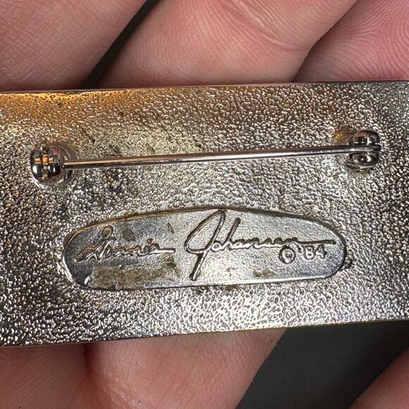 Vintage Ginnie Johansen Enamel Brooch Pink Green Yellow Abstract 1.75" - Picture 2 of 3